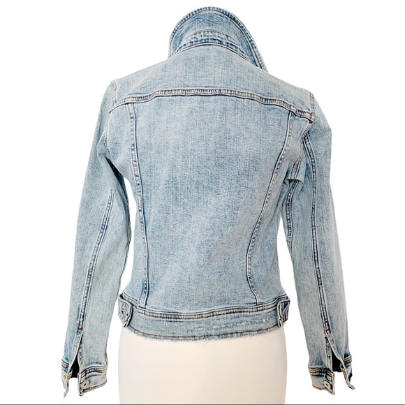Zara light wash classic denim jacket size XS - Picture 5 of 8
